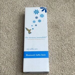 Bluetooth Selfie Stick - Blue